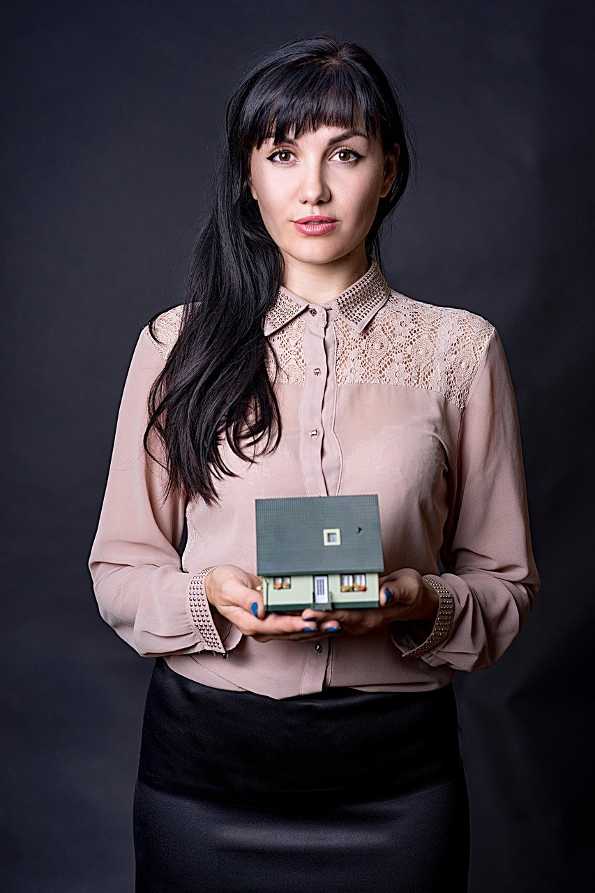 real estate agent woman